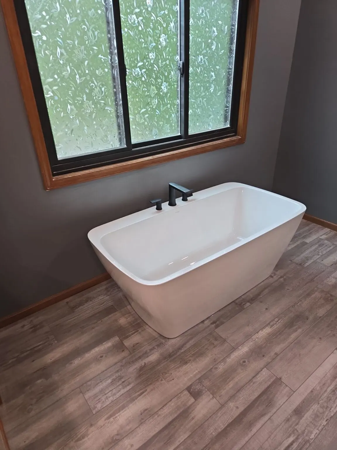 Bathtub Installation Process